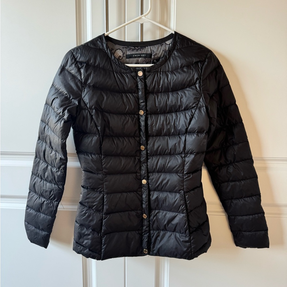 Twin-Set Women's Black Puffer Jacket. Small